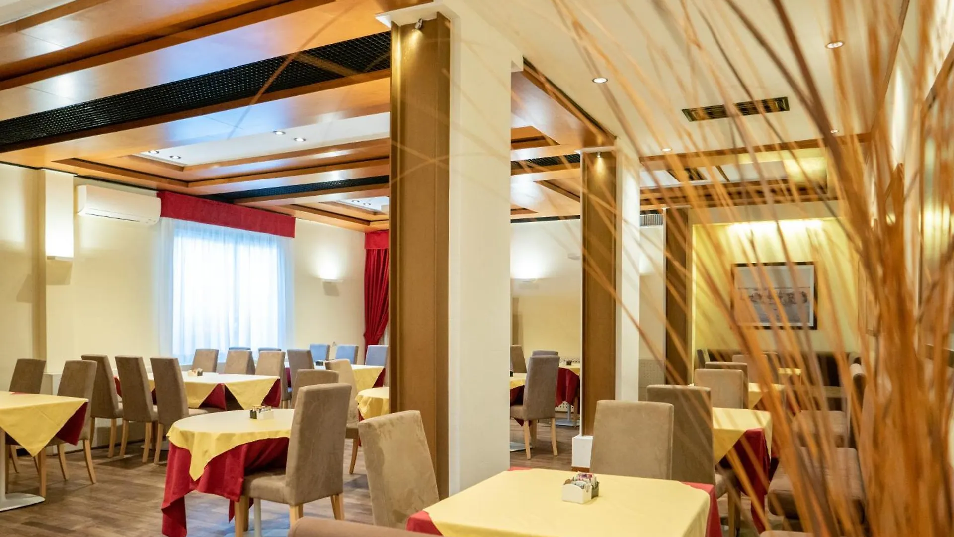 Hotel Autoespresso Venice - Atika & Atif Маргера 3*,  Италия
