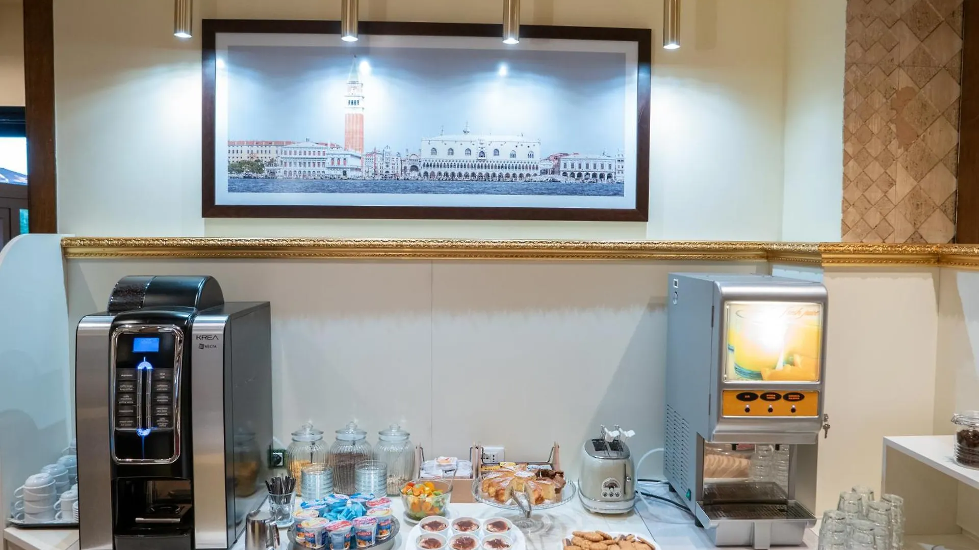 Hotel Autoespresso Venice - Atika & Atif Маргера